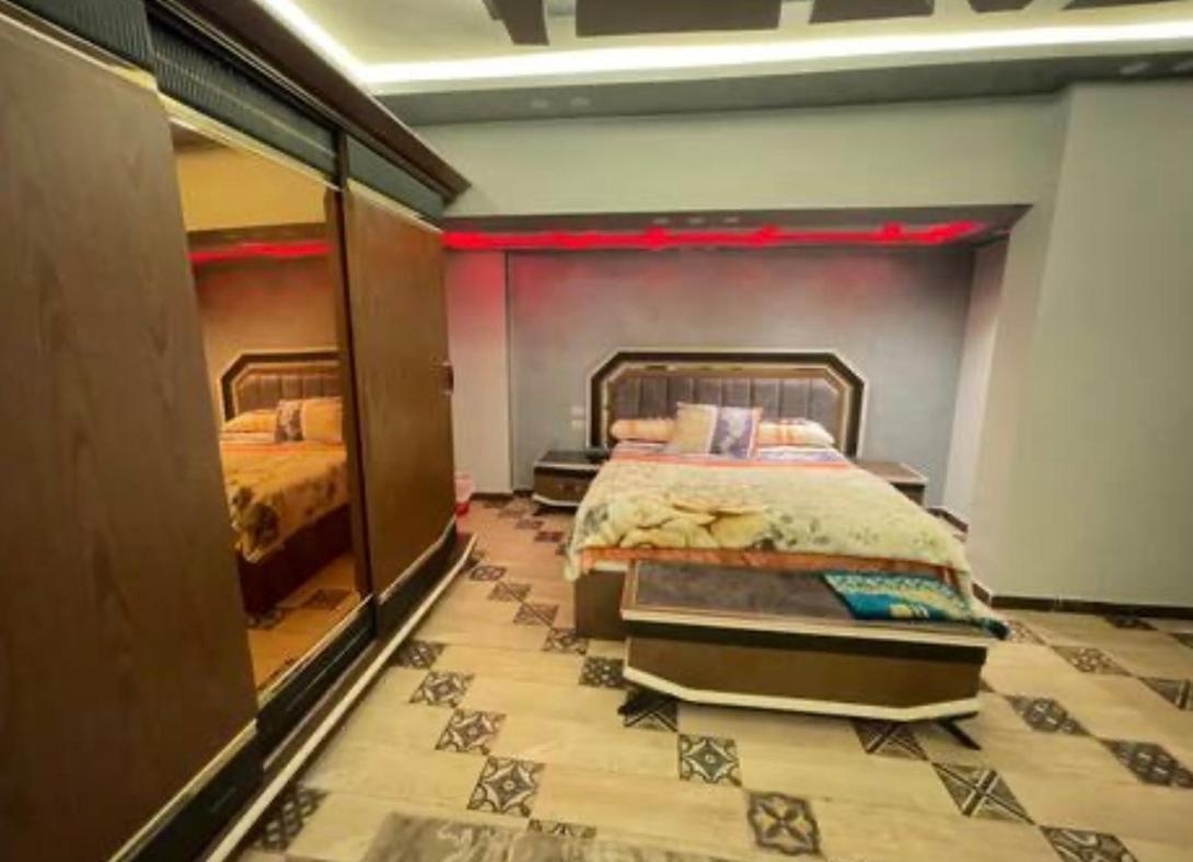Apartment Flat In Mohandseen *